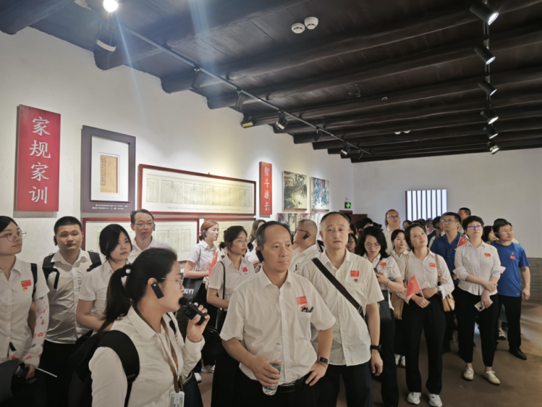 图片2.png 图片2.png